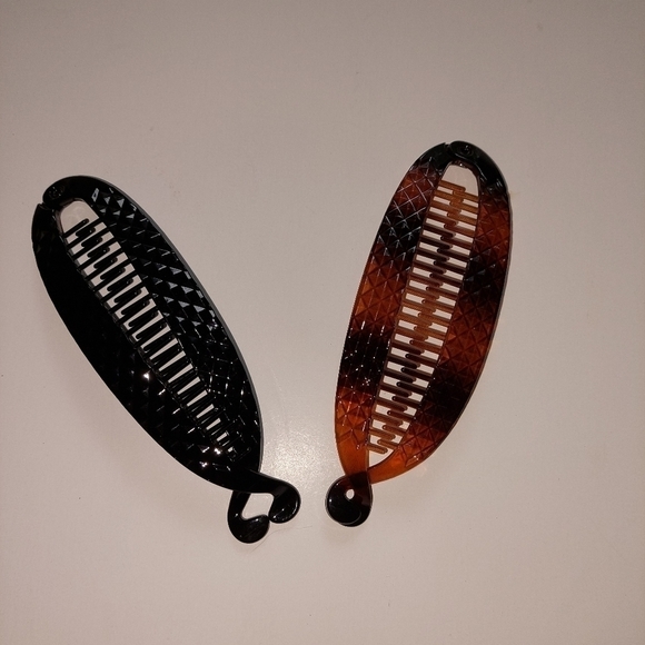 Vintage* 80s Acrylic Ponytail Clips - Picture 1 of 5